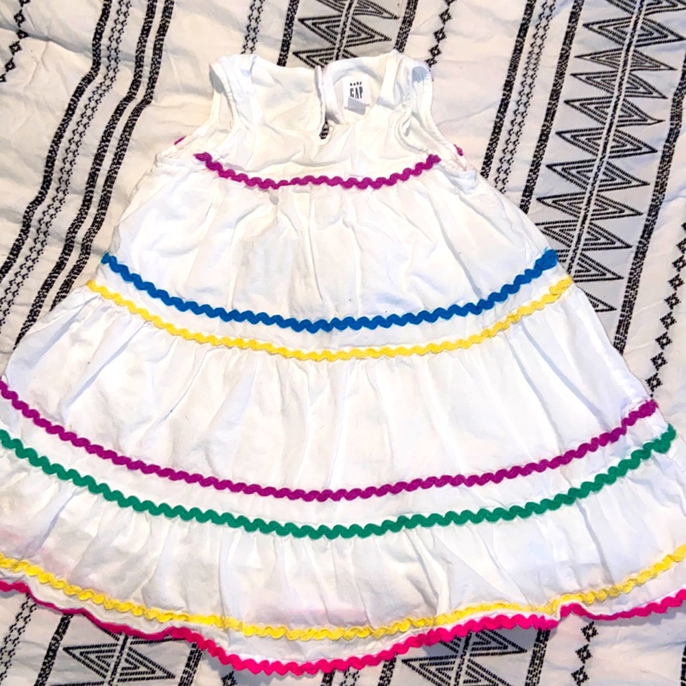 GAP multi-color dress (3T)